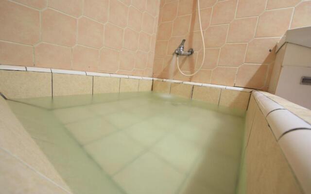 Yotai Spring Guest House