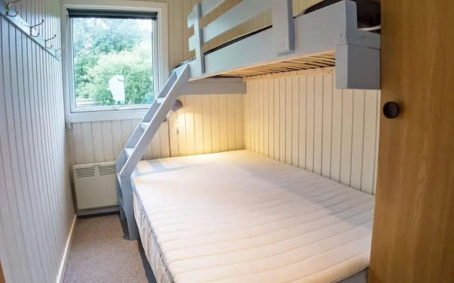 6 Person Holiday Home in Thyholm
