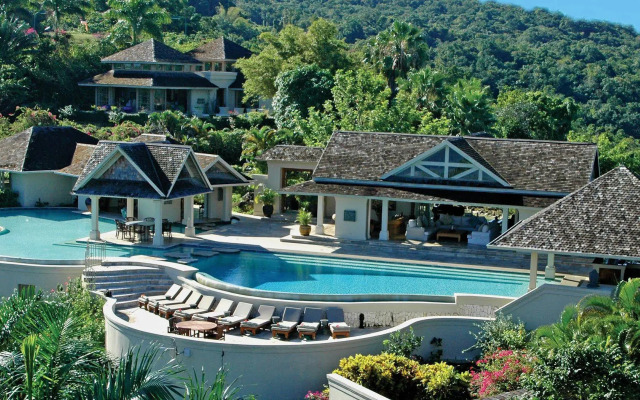 Silent Waters Villa