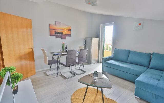 Apartments Maris
