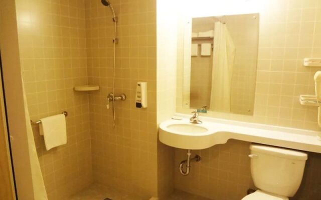 Haijin Business Hotel