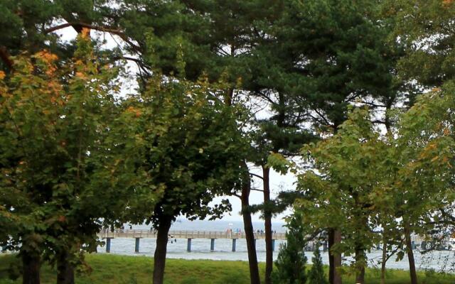 Villa Frigga by Rujana