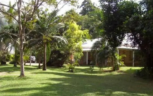 A Tropical Escape B&B