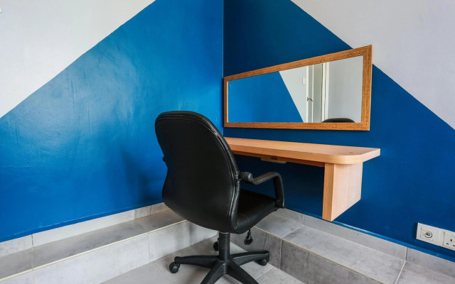 OYO 90894 Hotel Smc I-city