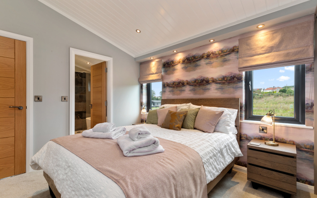 Ael-y-bryn - Luxury Lodge Hot Tub Three En-suite Bedrooms