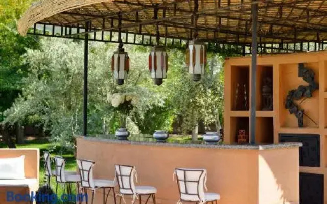 Villa Dinari