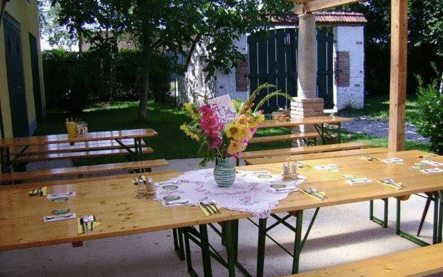 Neues Gästehaus und Hotel-Pension zum Gmoana