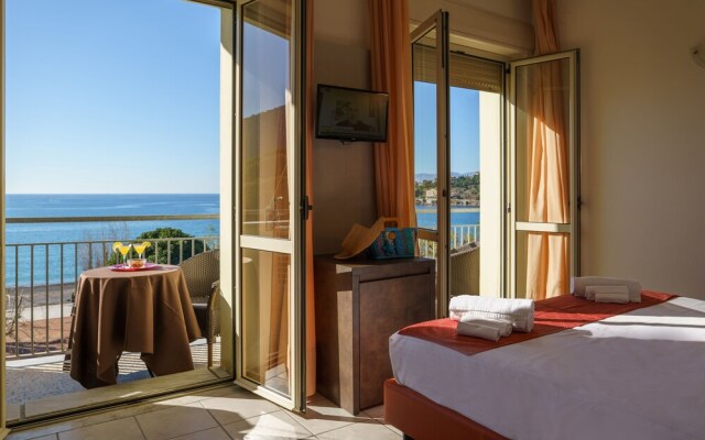 Hotel Tirreno
