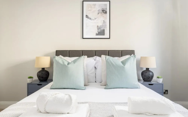 Luxurious Apartment in Wandsworth
