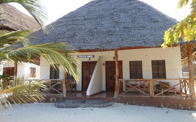 Mbuyuni Beach Village - Bungalows