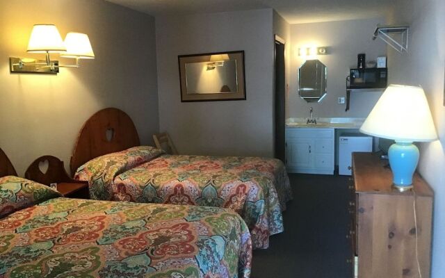 Andrew's Lakeside Resort