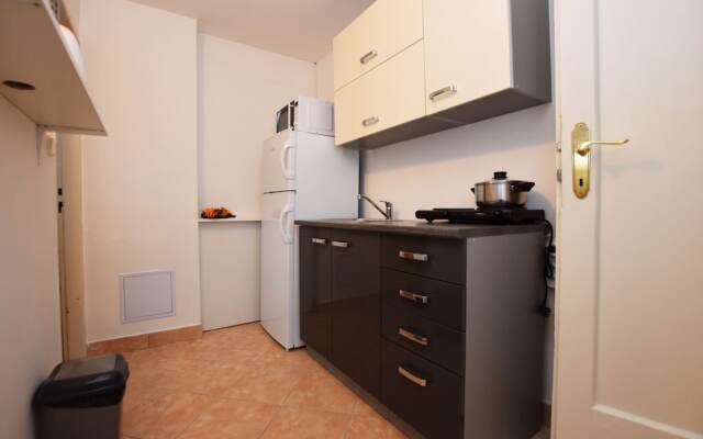 Family Style & Garden Apartments