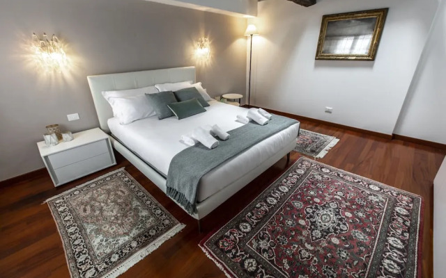 San Pantalon Luxury Penthouse R&R