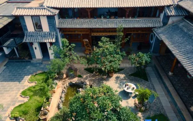 Shaxi · Qifengli | Cloud · Maple · Lodge Design Guesthouse (Shaxi Ancient Town) – Outside – Dali