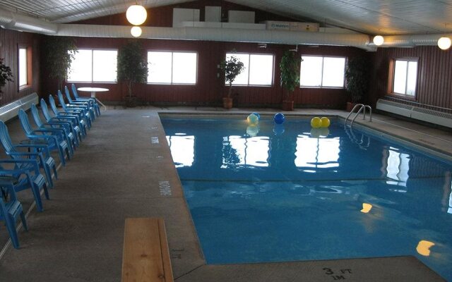 Cedar Hill Lodge