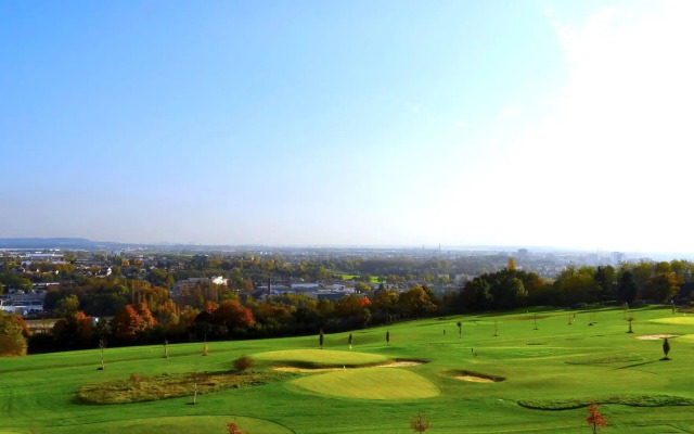 Quality Suites Les Impressionnistes Pontoise