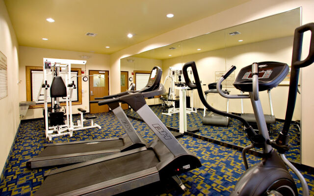 Holiday Inn Express & Suites Jourdanton-Pleasanton