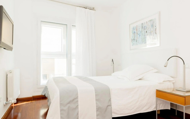 Apartamentos Turísticos Sabinas El Pilar