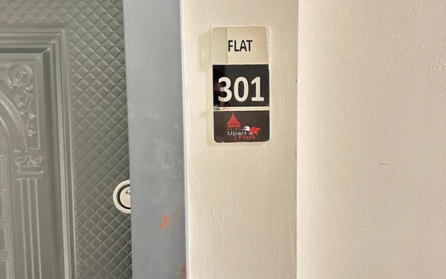Upart Flats by REFE
