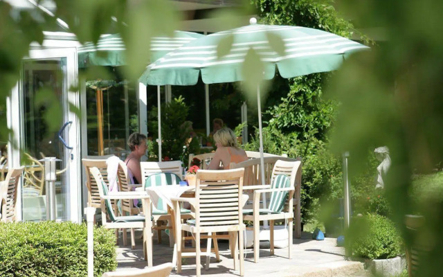 Waldhotel Tannenhäuschen