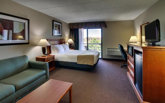 Best Western East Towne Suites