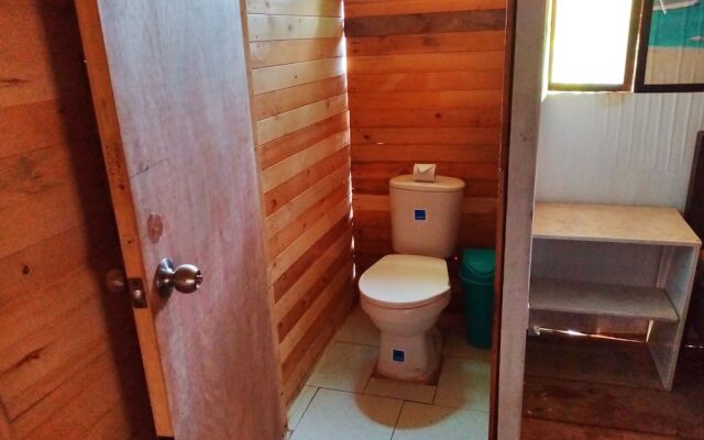 Langostino Hostal - Hostel