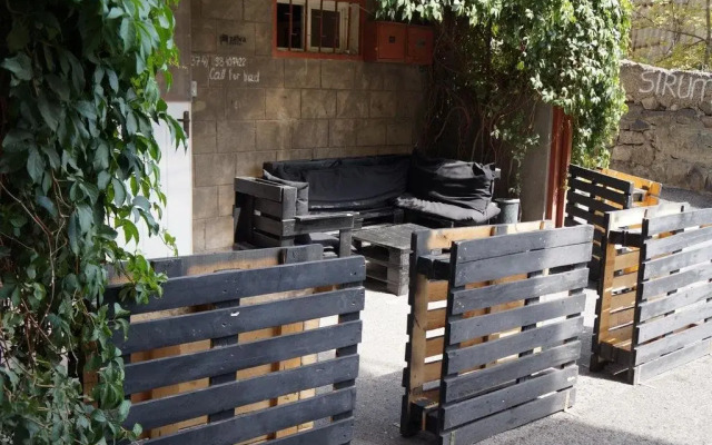 Zebra Hostel & Tours