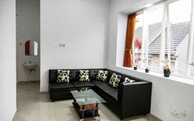 Villa Puncak Garuda A26