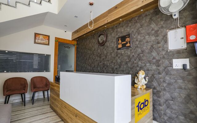 Fabhotel Js Pearl