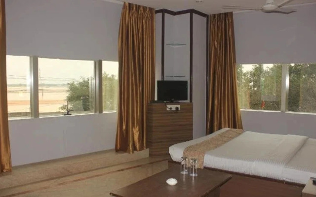 The Blue Lagoon Premium Hotel