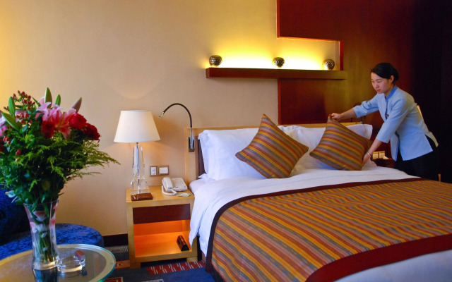 Zhuhai Charming Holiday Hotel