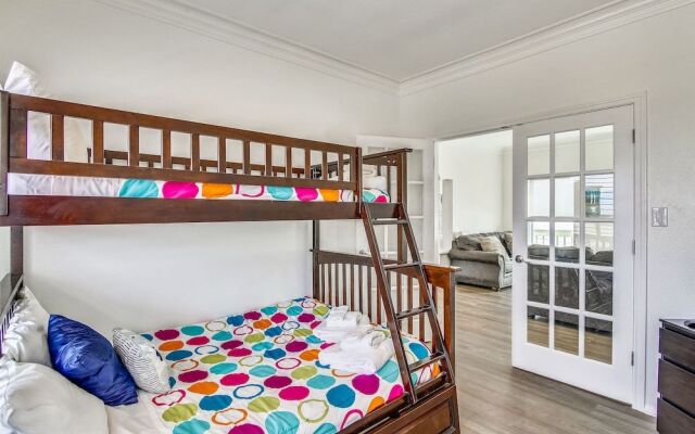 4516kahalabfsknh - Kahala Beachfront