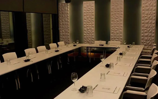Emens Hotel