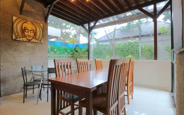 Airy Premier Seminyak Bidadari 2 Kuta Bali
