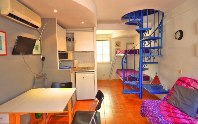 Llagut Apartment