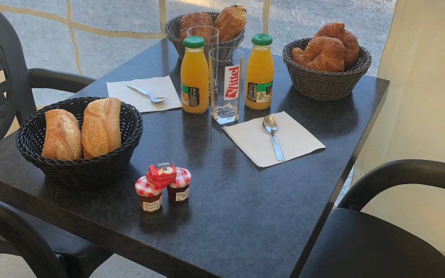 Les Gites De Montmartre