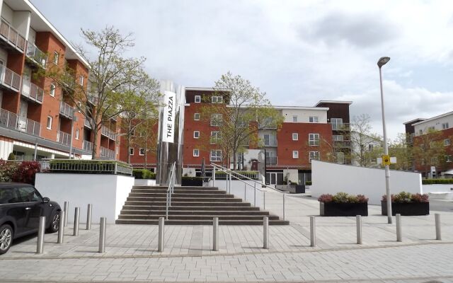Skylark House Luxury Service Apartments