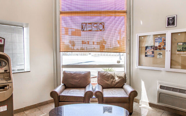 Rodeway Inn Near AZ State University