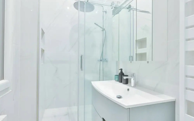 Magnificent Flat - Near Trocadaro