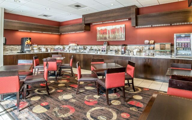 Comfort Inn & Suites Gateway to Glacier National Park