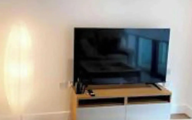 Tee Sweetlux Apartment In Canning Town