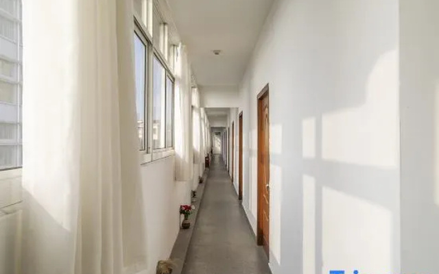 Zijiaren Inn