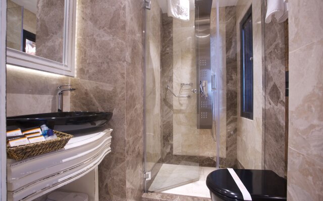 Anthemis Hotel