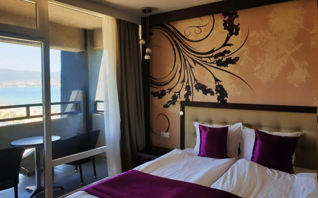 Europe Hotel & Casino