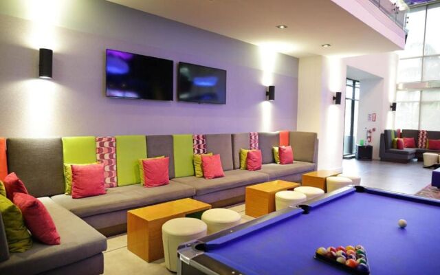 Aloft Panama