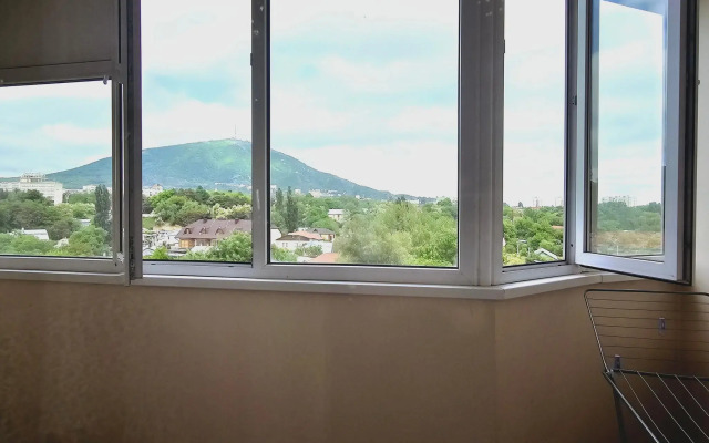 Апартаменты на улице Оранжерейной 22-1