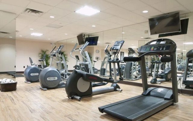 Holiday Inn LaGuardia Airport