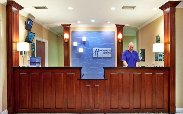 Holiday Inn Express Harvey-Marrero, an IHG Hotel