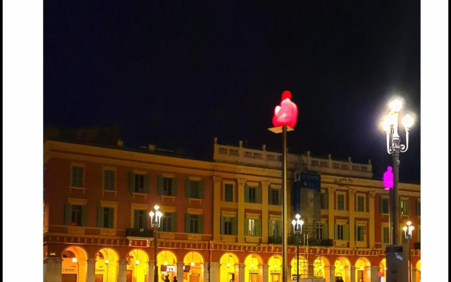 Le Petit Trianon et Le Charme des Suites