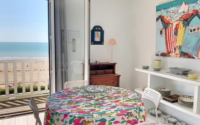 Appartement Jullouville, 2 pièces, 2 personnes - FR-1-361-154